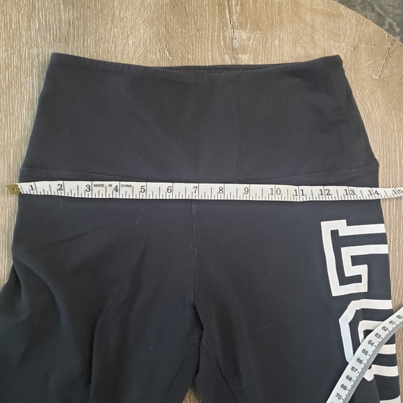 PINK Victoria's Secret Yoga Pants small - Picture 3 of 8